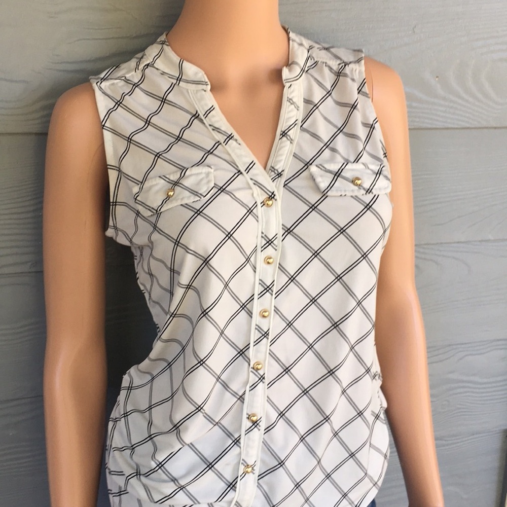 ⚡️White House Black Market Blouse (Final Price)* - Picture 2 of 8